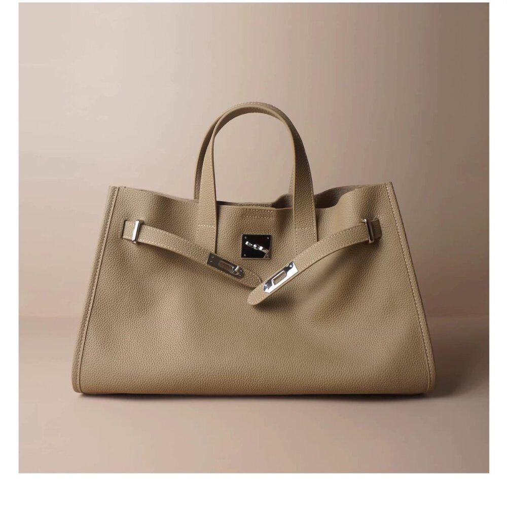 Urban Luxe — Genuine Leather Power Tote. Women’s shoulder bag - Picture 4 of 16